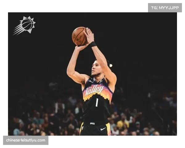 布克独撑全场空砍31分7助攻 无奈背靠背苦战球队再遭连败 布克独撑全场空砍31分7助攻 无奈背靠背苦战球队再遭连败