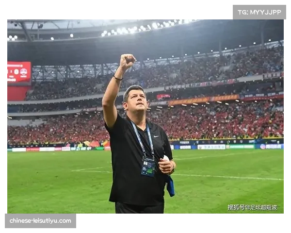 里斯蒂奇海牛防线调整 宋龙赛季首次首发构筑三中卫 里斯蒂奇海牛防线调整 宋龙赛季首次首发构筑三中卫